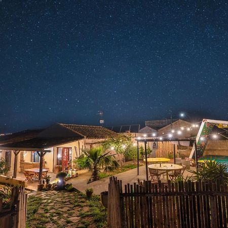 B&B Polvere Di Stelle Ummari Eksteriør billede